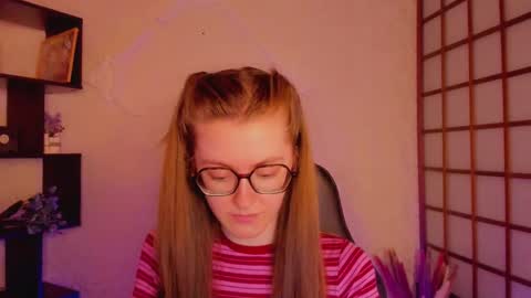 Kate online show from 02-25-25, 05:08