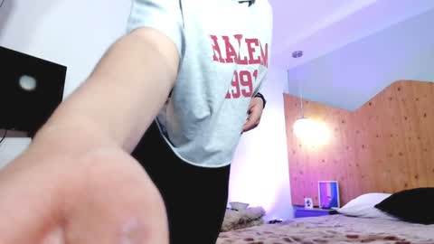 Kate Evans online show from 12-04-24, 10:08