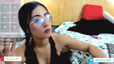 Kate Evans online show from 02-09-25, 09:06