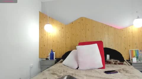 Kate Evans online show from 02-19-25, 12:33