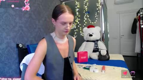 .Be kind and gentle with me and I will do my best for you.   online show from 09-10-25, 12:16