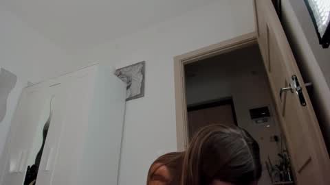 kate_redgar online show from 01-11-25, 05:18