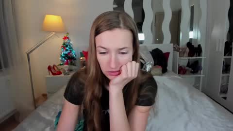 kate_redgar online show from 01-12-25, 11:17