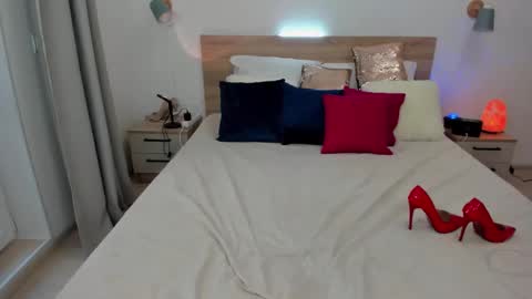 kate_redgar online show from 09-12-25, 02:50