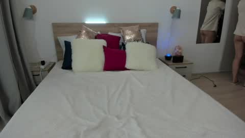 Snapshot of kate_redgar chatting on 04-21-26, 02:01 kate_redgar online show from 04-21-26, 02:01
