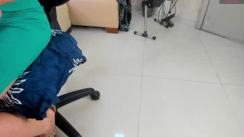 kate_roose online show from 01-25-25, 02:03