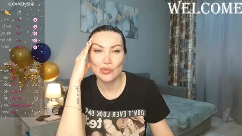 Snapshot of kate_space chatting on 03-07-25, 12:56 Therapist online show from 03-07-25, 12:56