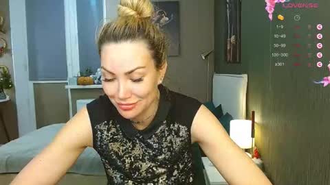 Therapist online show from 03-02-26, 06:15