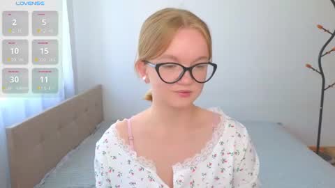 katebunnys online show from 07-24-26, 04:32