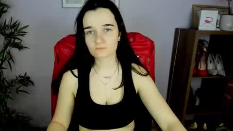 Kate  online show from 03-02-25, 07:32