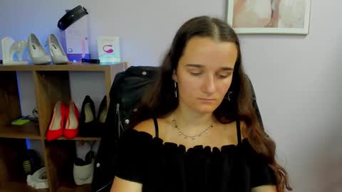 Kate  online show from 09-20-25, 06:36