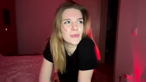 Snapshot of katediego chatting on 02-06-26, 05:49 Kate and Diego online show from 02-06-26, 05:49