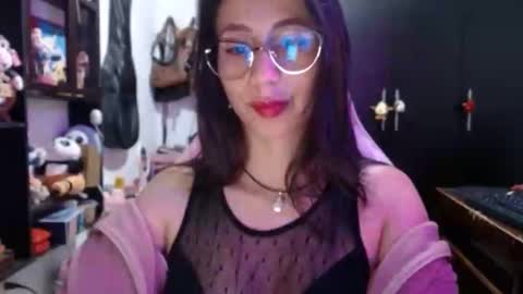 Kateeen18 online show from 12-05-25, 03:04