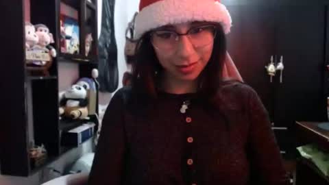 Kateeen18 online show from 12-19-25, 06:53