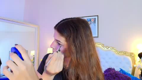 katee Martinez online show from 04-01-26, 07:22