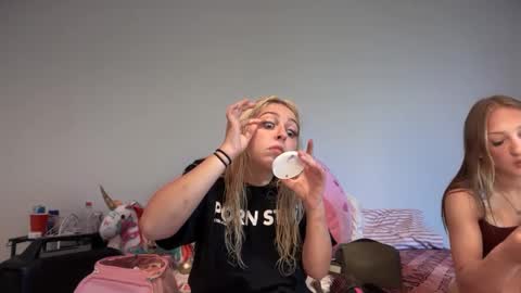 kateharperr online show from 09-08-25, 08:08