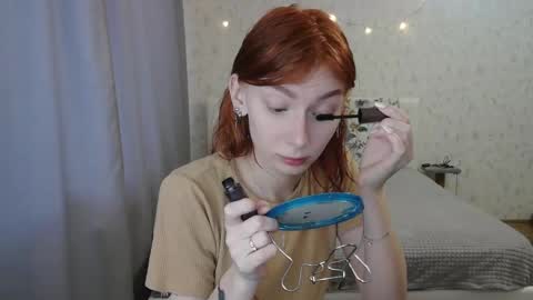 Kate Bunny online show from 01-04-25, 07:45