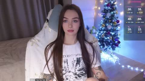 Snapshot of kateleoo chatting on 12-12-24, 03:37 Im Kate  online show from 12-12-24, 03:37