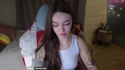 Snapshot of kateleoo chatting on 03-01-25, 03:27 Im Kate  online show from 03-01-25, 03:27