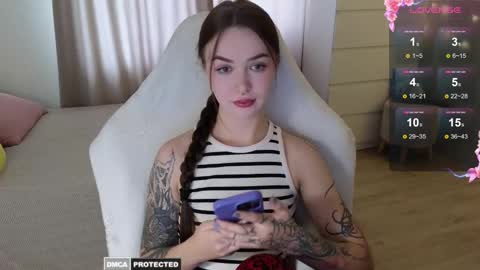 Snapshot of kateleoo chatting on 09-22-25, 11:12 Im Kate  online show from 09-22-25, 11:12