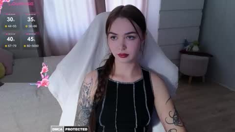 Snapshot of kateleoo chatting on 09-29-25, 10:42 Im Kate  online show from 09-29-25, 10:42