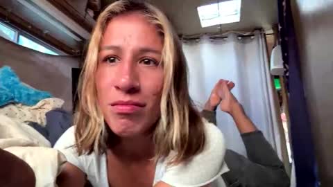 Katelin online show from 10-30-25, 11:49