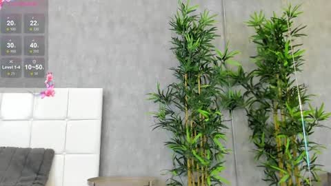 Kate online show from 01-14-25, 06:24