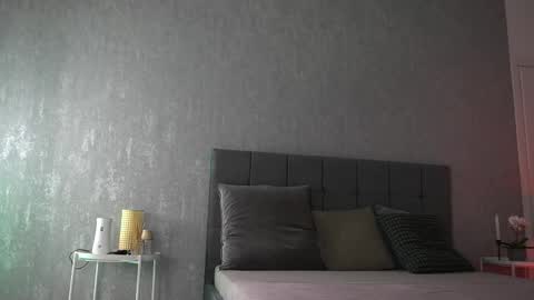 Kate online show from 11-19-25, 06:57