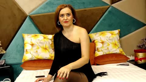 Snapshot of katequeenx chatting on 12-09-24, 08:22 KateQueenston -- online show from 12-09-24, 08:22