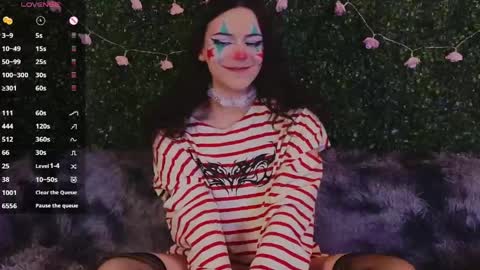 Snapshot of katerinnna chatting on 04-26-26, 07:33 Katerina online show from 04-26-26, 07:33