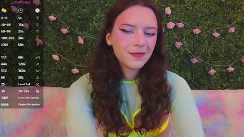 Snapshot of katerinnna chatting on 06-01-26, 06:42 Katerina online show from 06-01-26, 06:42
