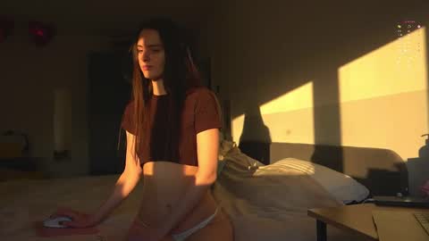 katesee online show from 02-18-26, 02:02