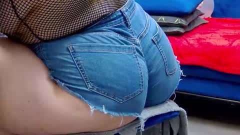 Kate online show from 02-12-25, 12:37