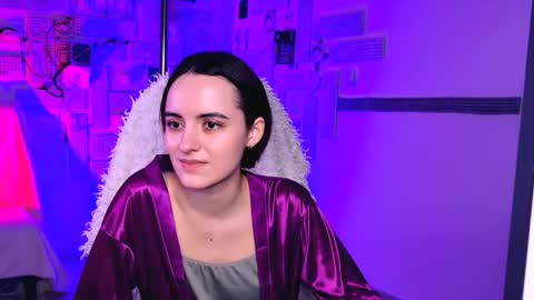 katewillows online show from 02-06-26, 03:55