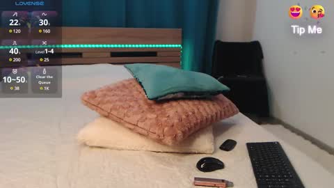 KateyRiva online show from 02-19-25, 08:52