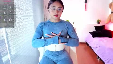 Snapshot of katharina_lopez chatting on 03-04-25, 10:05 Katha online show from 03-04-25, 10:05