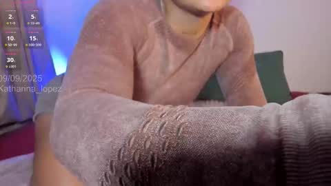 Snapshot of katharina_lopez chatting on 09-09-25, 11:59 Katha online show from 09-09-25, 11:59