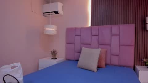 Snapshot of kathe_asian chatting on 01-10-26, 11:45 online show from 01-10-26, 11:45