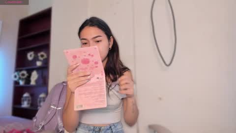 Snapshot of kathe_littlee chatting on 05-07-26, 03:17 kathe_littlee online show from 05-07-26, 03:17