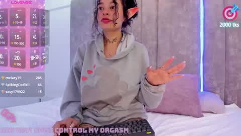 KatheGomez  online show from 03-08-25, 06:32