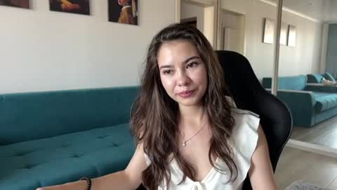 Snapshot of katheleenschraub chatting on 07-28-26, 11:17 Elle online show from 07-28-26, 11:17