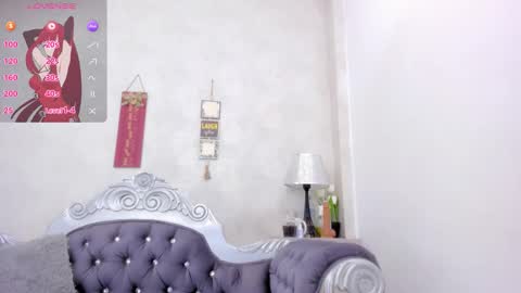 Snapshot of katherin_cruzz chatting on 12-13-25, 07:53 katherin online show from 12-13-25, 07:53