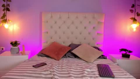 your kathe  online show from 04-28-26, 08:36