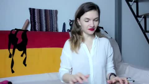 Katherine online show from 02-21-25, 04:05