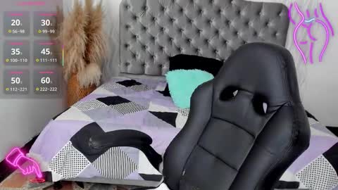 kathh_latorre online show from 11-08-25, 02:17