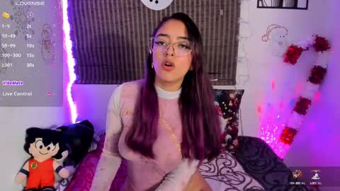 Snapshot of kathhoney1 chatting on 12-28-24, 03:26 Kath online show from 12-28-24, 03:26