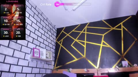 Paola online show from 12-23-24, 01:03