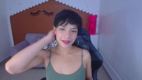 Snapshot of kathina_t chatting on 12-07-24, 11:18 kathina online show from 12-07-24, 11:18