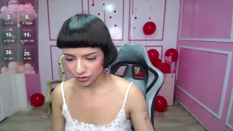 Snapshot of kathina_t chatting on 02-25-25, 09:46 kathina online show from 02-25-25, 09:46