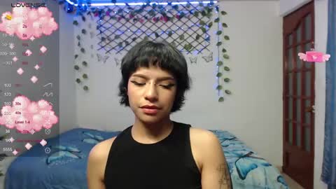 Snapshot of kathina_t chatting on 10-09-25, 10:19 kathina online show from 10-09-25, 10:19